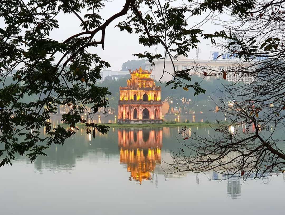 ho hoan kiem 3
